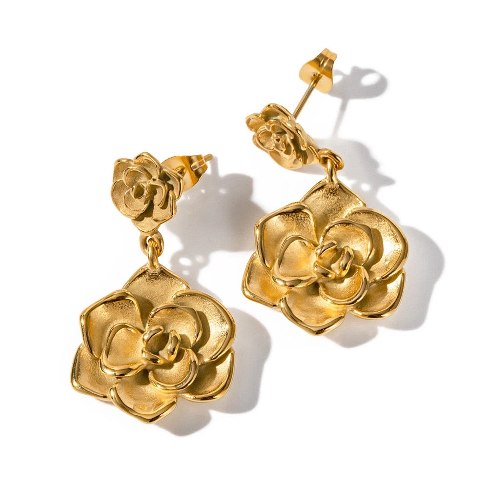 Romantic Rose Earring