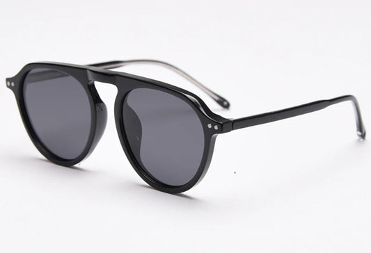 Solé Black Sunglasses