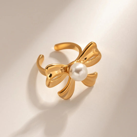 Coquette Pearl Ring